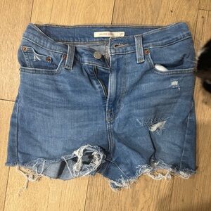 Levi’s High Rise Denim Shorts - Size 27 Medium Wash